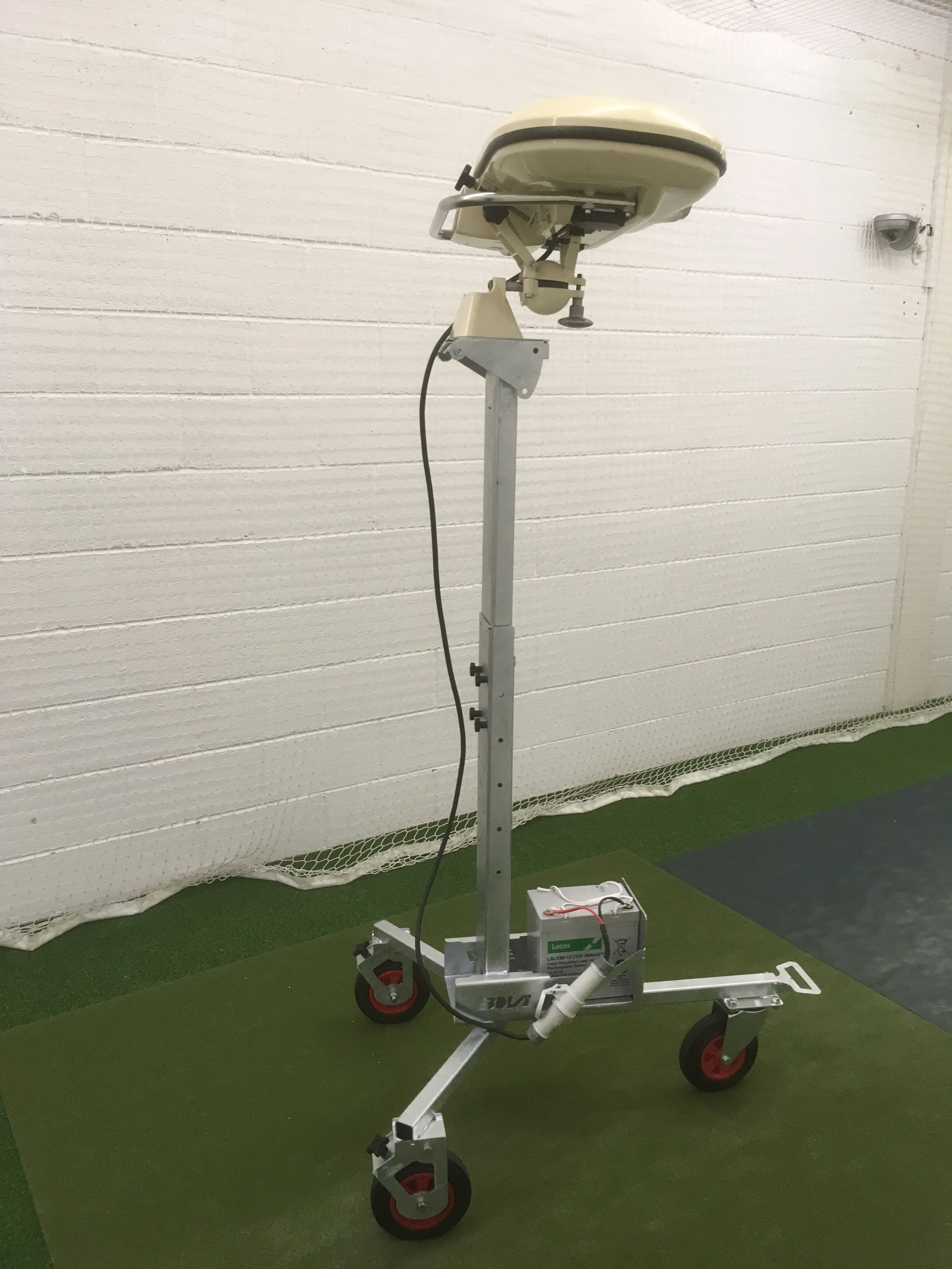 Bola Column Stand