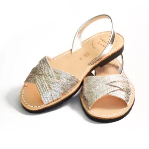 Luna Peeptoe